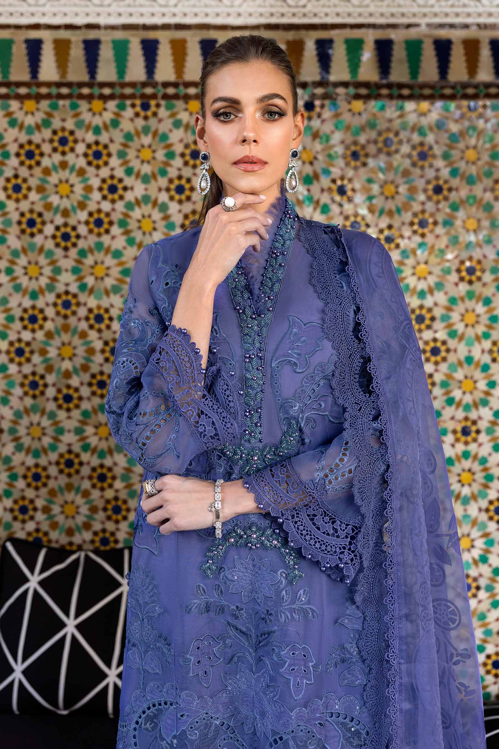 3 Piece Unstitched Embroidered Organza Suit | D-2506-B - Image 4