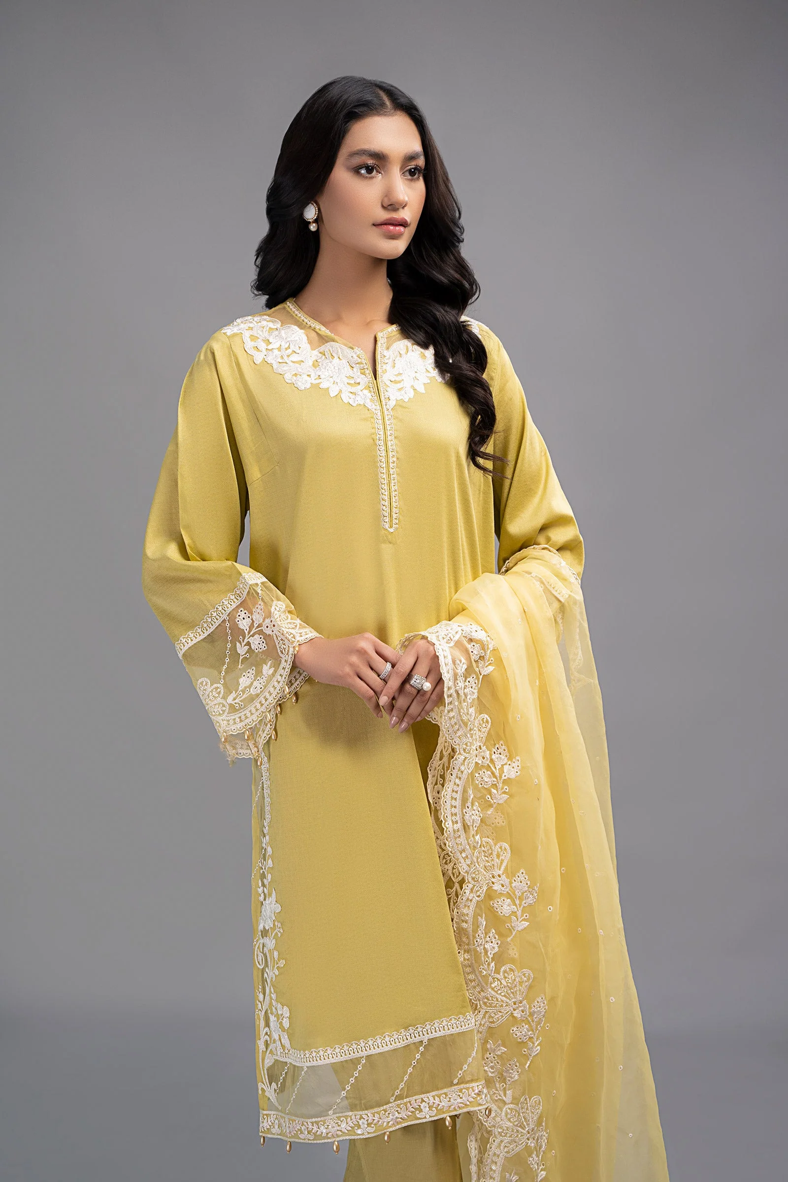 Suit Yellow DW-EF23-35 - Image 2