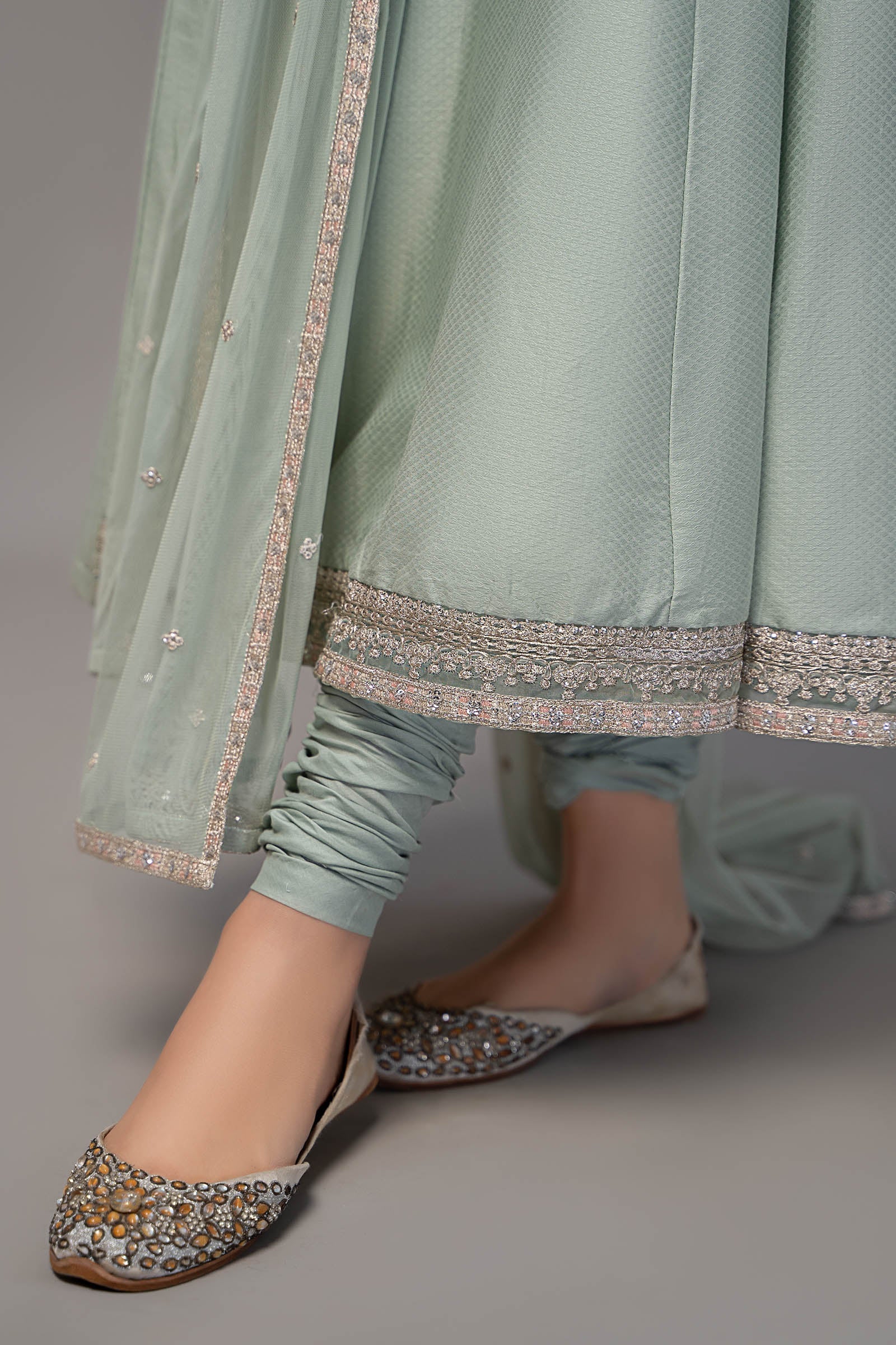 3 Piece Embroidered Suit - Image 4