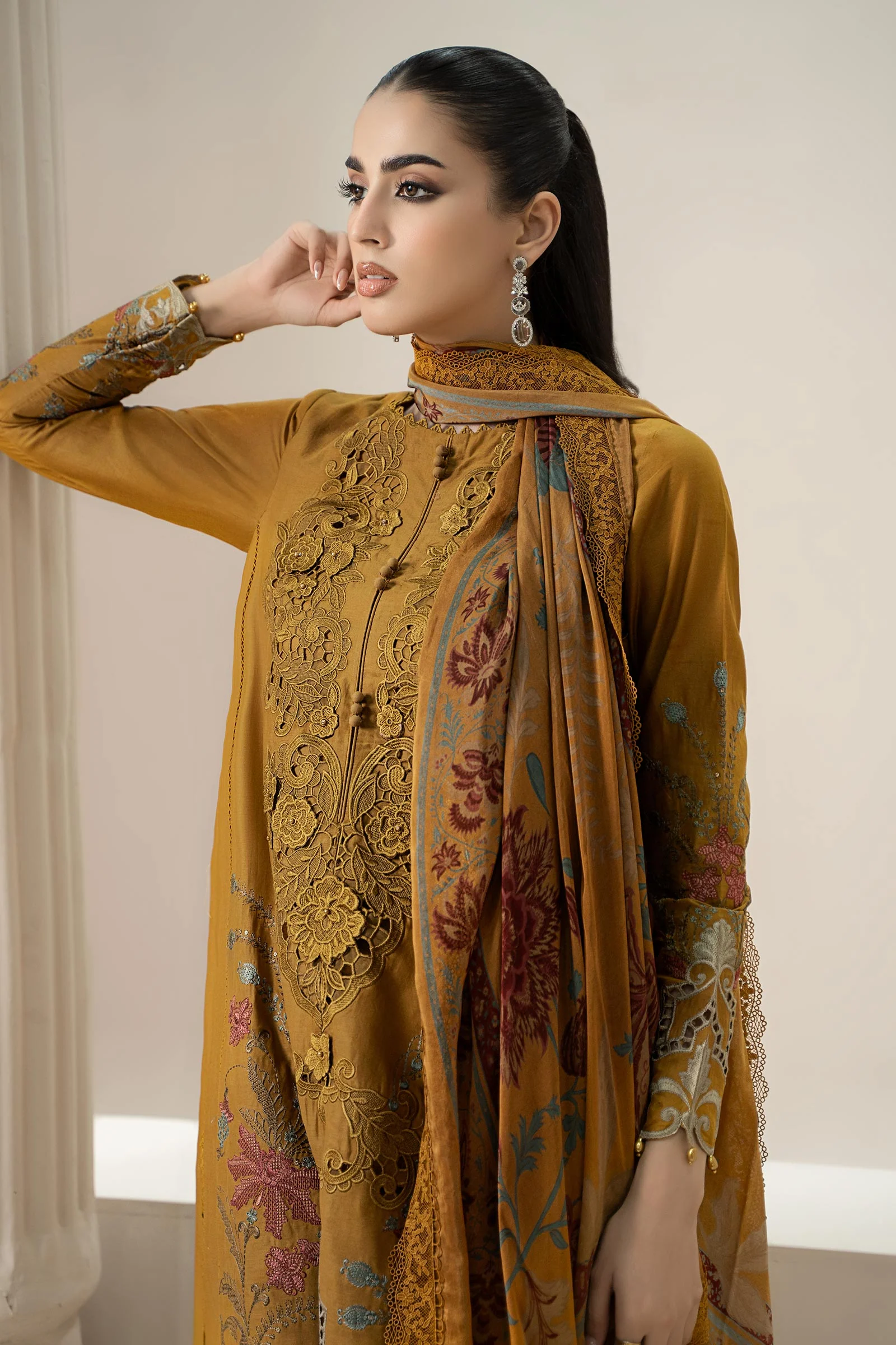 3 Piece Embroidered Lawn Suit | ELS-25-06 - Image 2
