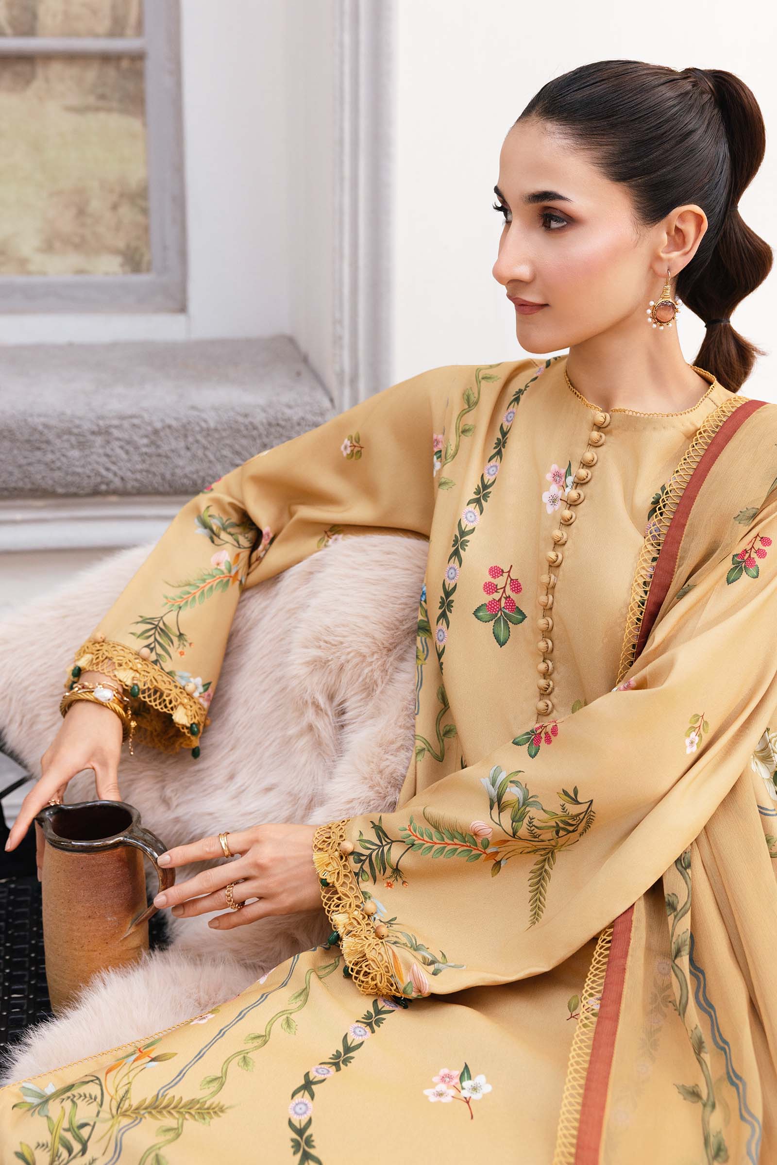 3 Pc Unstitched Printed Marina Twill Suit - Image 3
