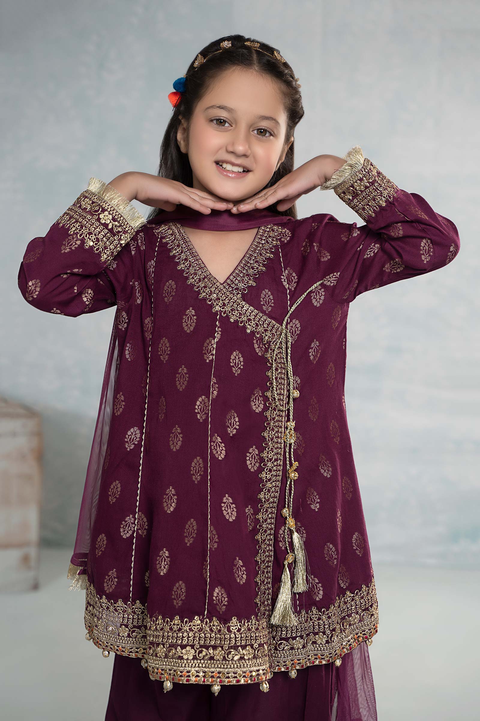 3 Piece Embroidered Jacquard Suit - Image 2