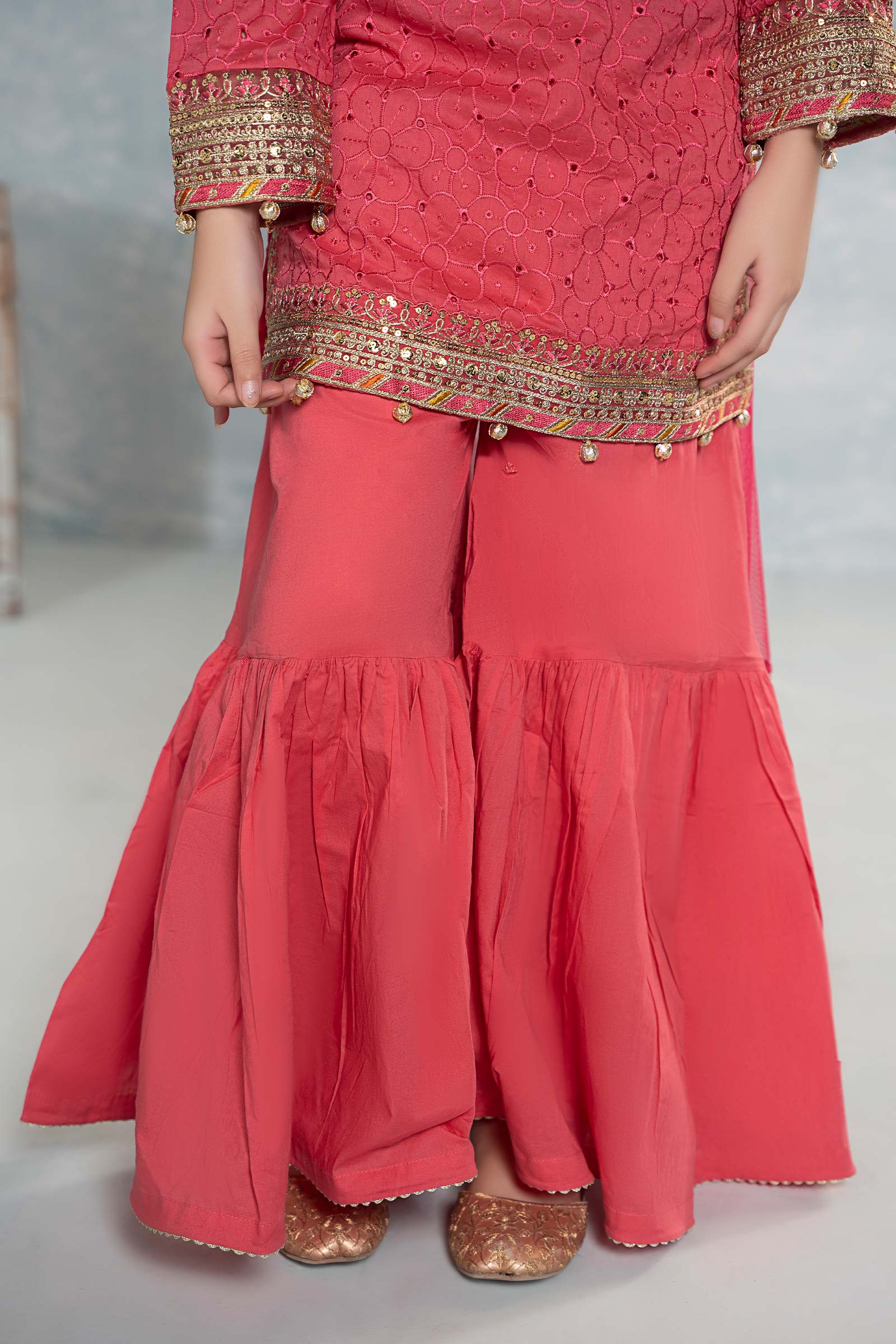 3 Piece Embroidered Lawn Suit - Image 5