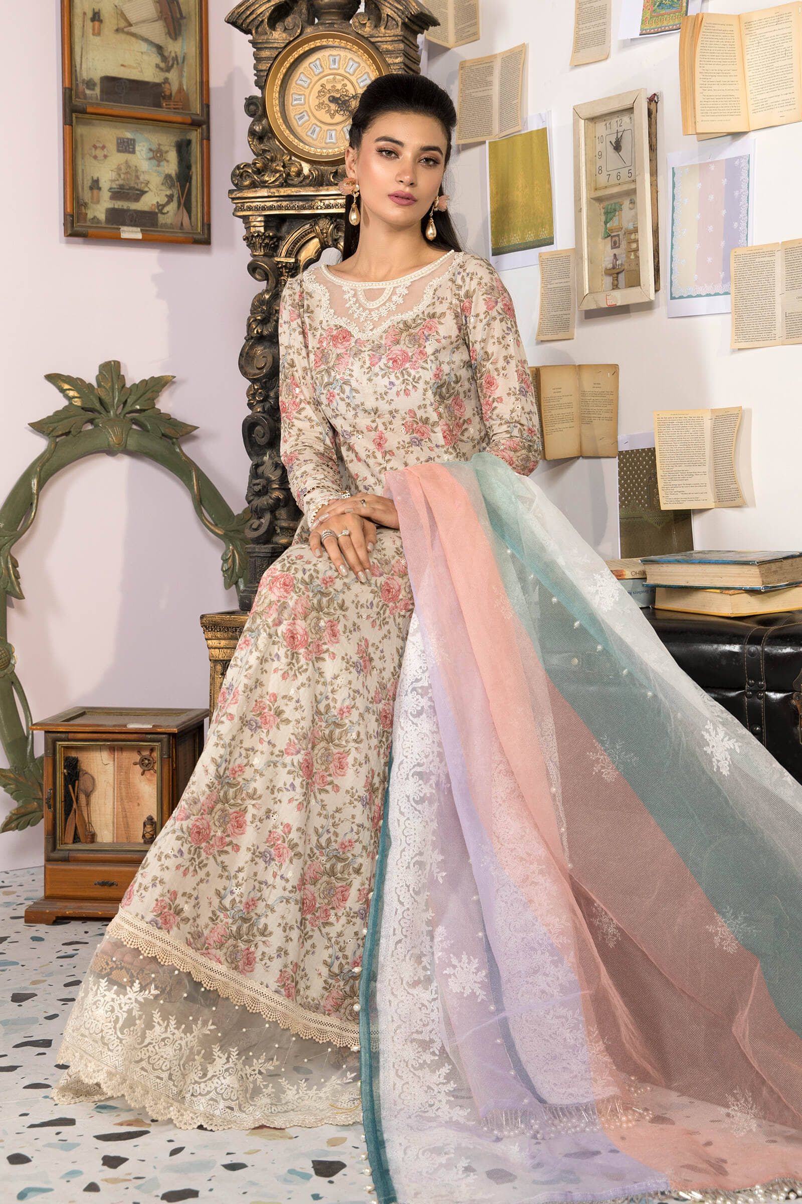 Unstitched Fabrics/M.Prints MPT-1102-A - Image 2