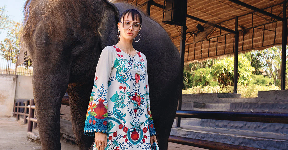 3 Piece Unstitched Embroidered Lawn Suit - Image 3