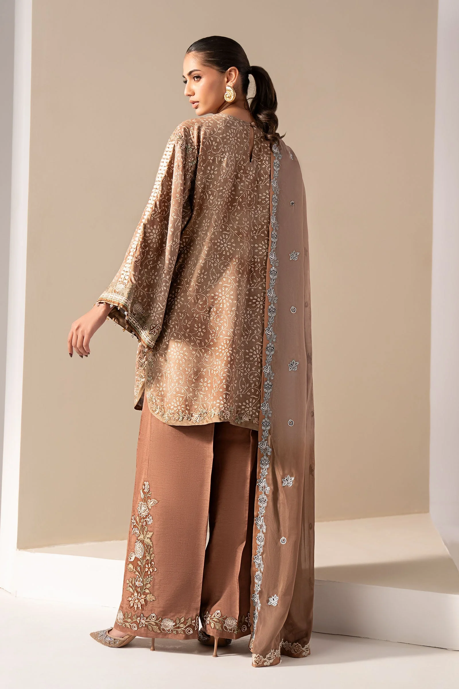 3 Piece Embroidered Silk Suit - Image 11