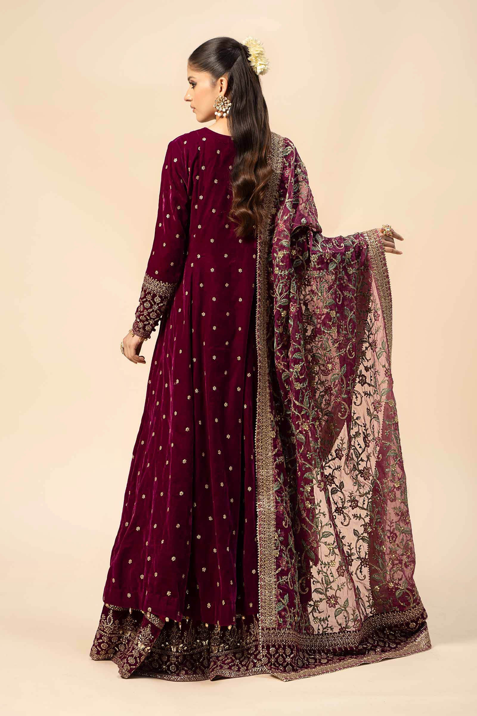 3 Piece Embroidered Velvet Suit - Image 11