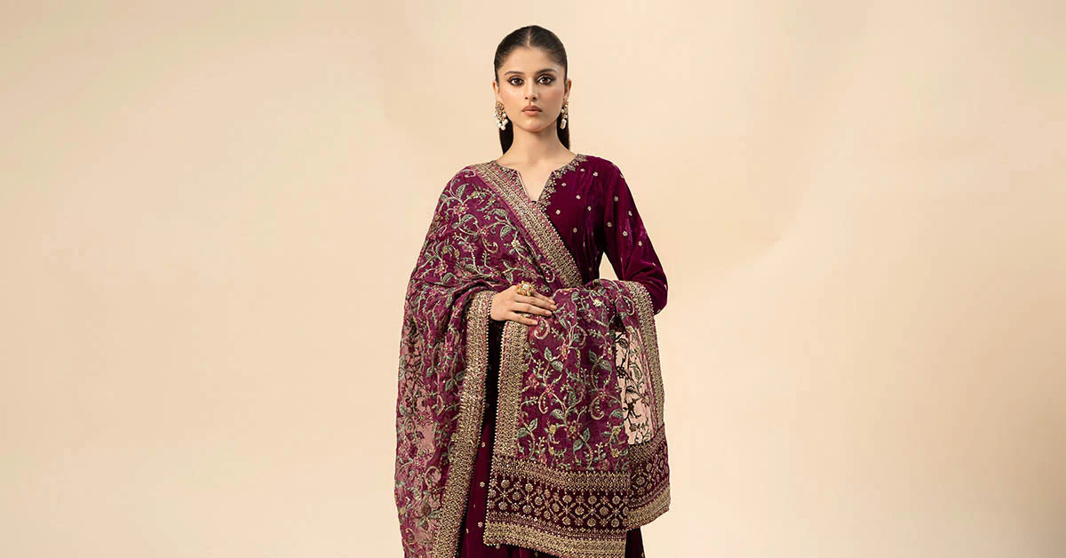3 Piece Embroidered Velvet Suit - Image 14